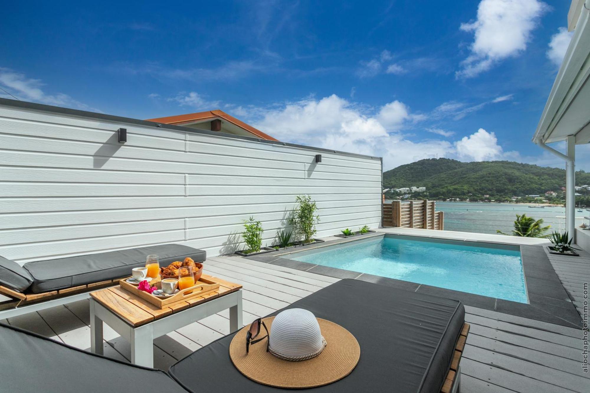 Sublime Villa Piscine - Tresor De La Baie 拉特里尼泰 外观 照片